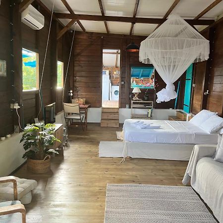 Bungalow Avec Vue Dans Lieu Calme Le Carbet Eksteriør billede